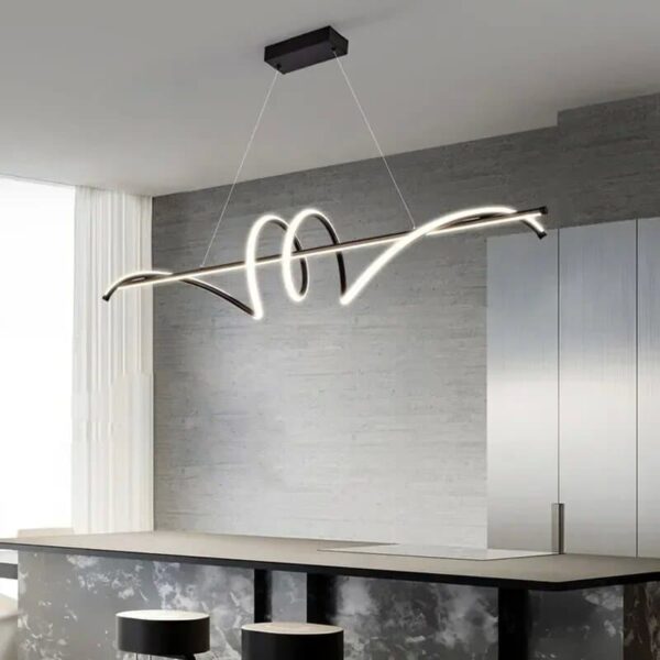 Suspension architecturale aux formes harmonieuses