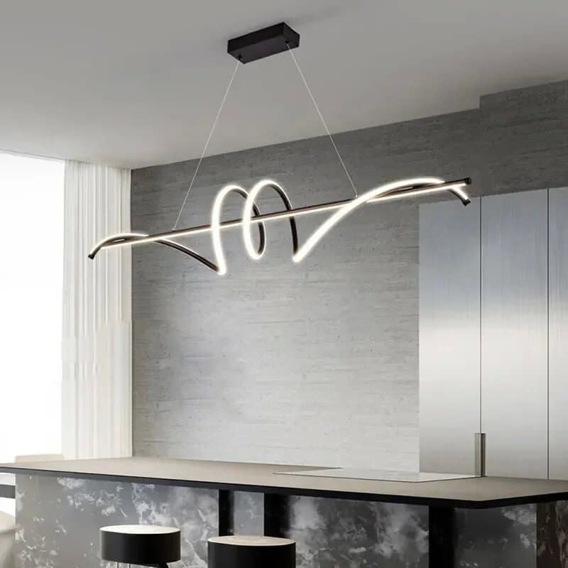 Suspension architecturale aux formes harmonieuses