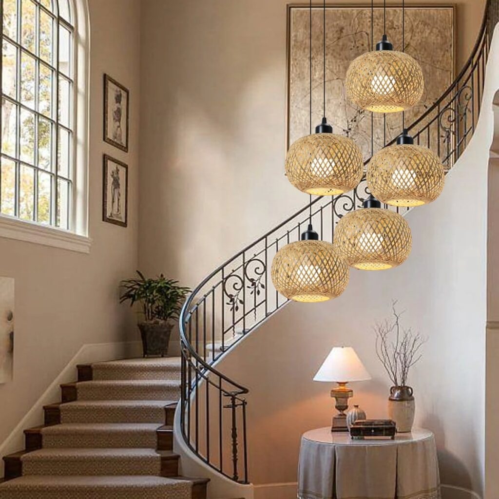 Suspension artisanale en bambou d'inspiration orientale