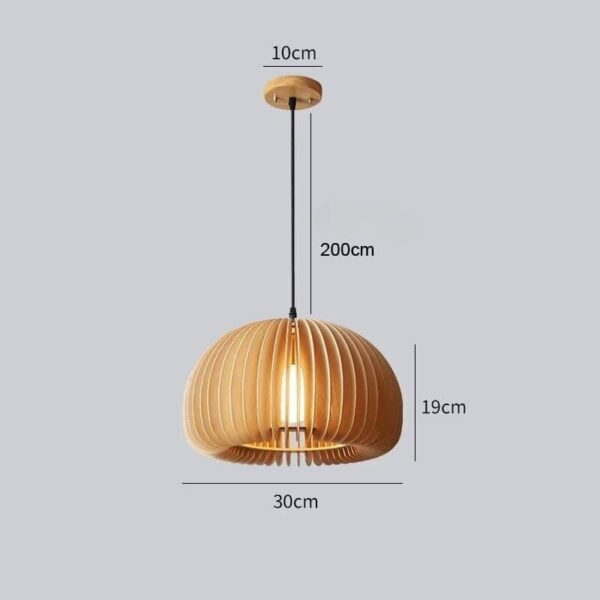 Suspension artisanale japonaise aux courbes naturelles