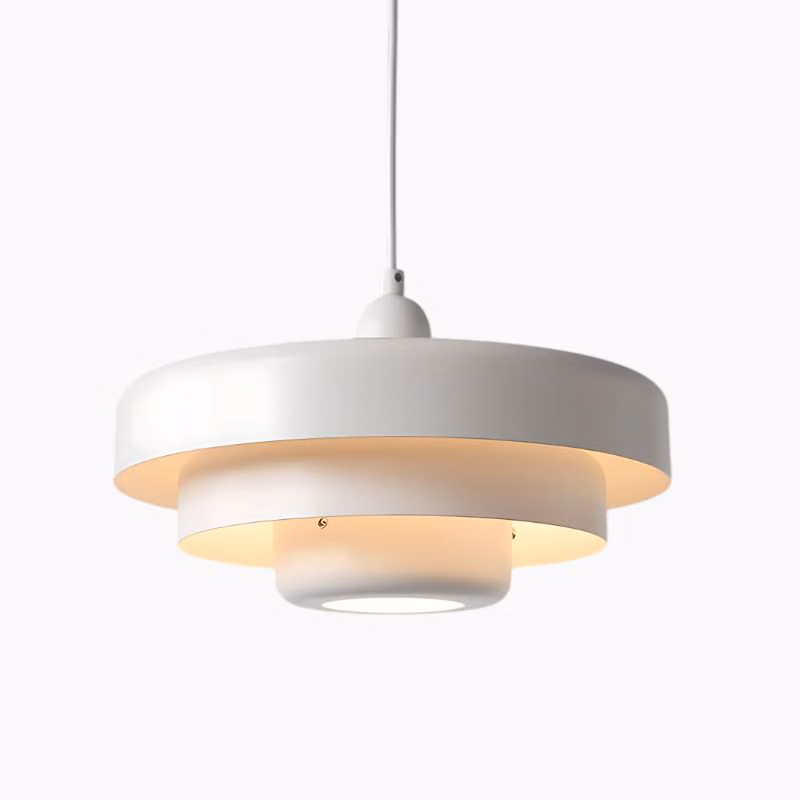Suspension circulaire design nordique
