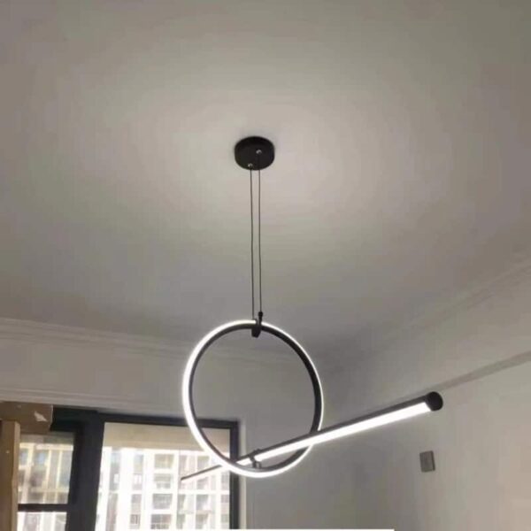 Suspension géométrique moderne et minimaliste noire
