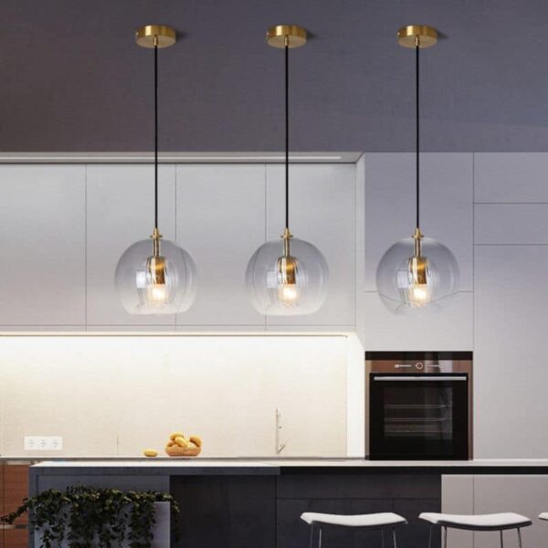 Suspension luminaire en pierre de verre sculptée