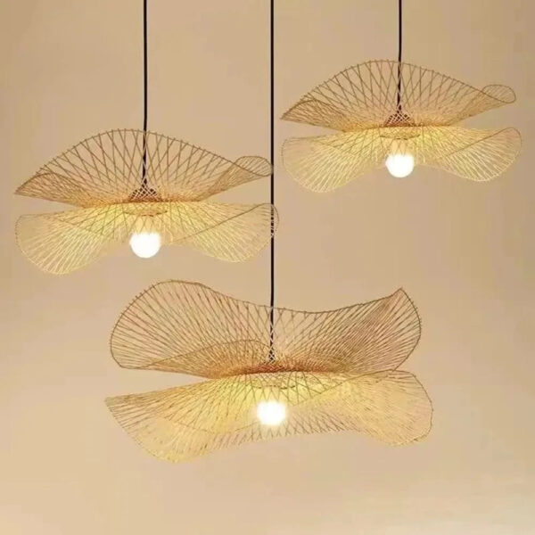 Suspension artisanale en bambou d'inspiration zen