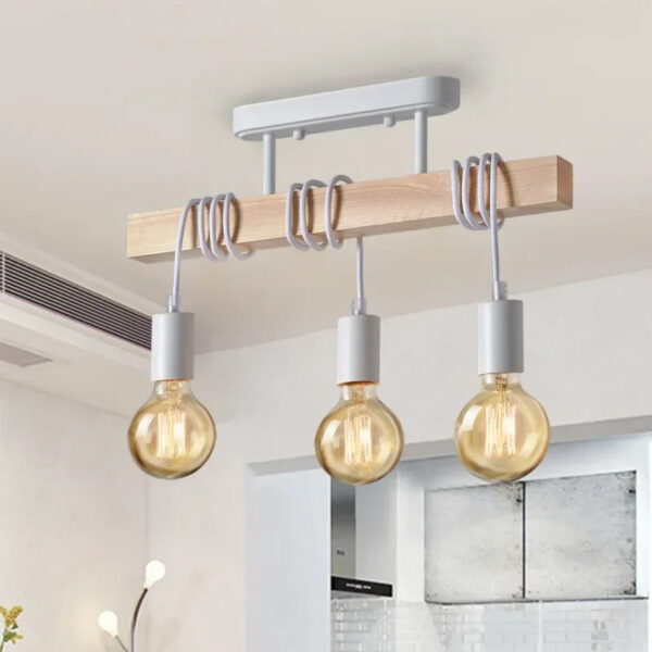 Suspension luminaire en bois inspirée du design d'époque