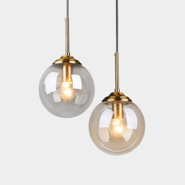 Suspension luminaire en verre soufflé contemporain
