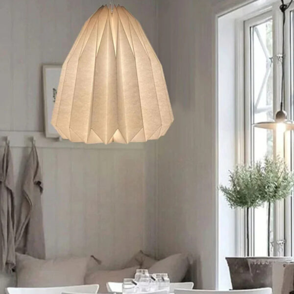 Suspension lumineuse origami en papier traditionnel