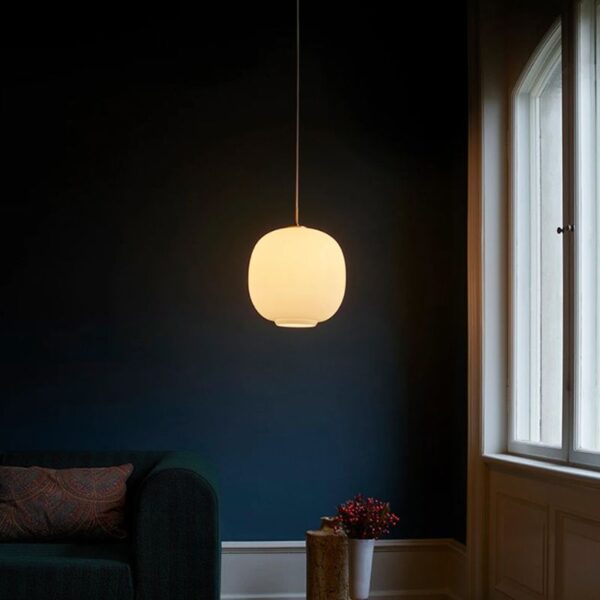Suspension nordique circulaire en blanc pur