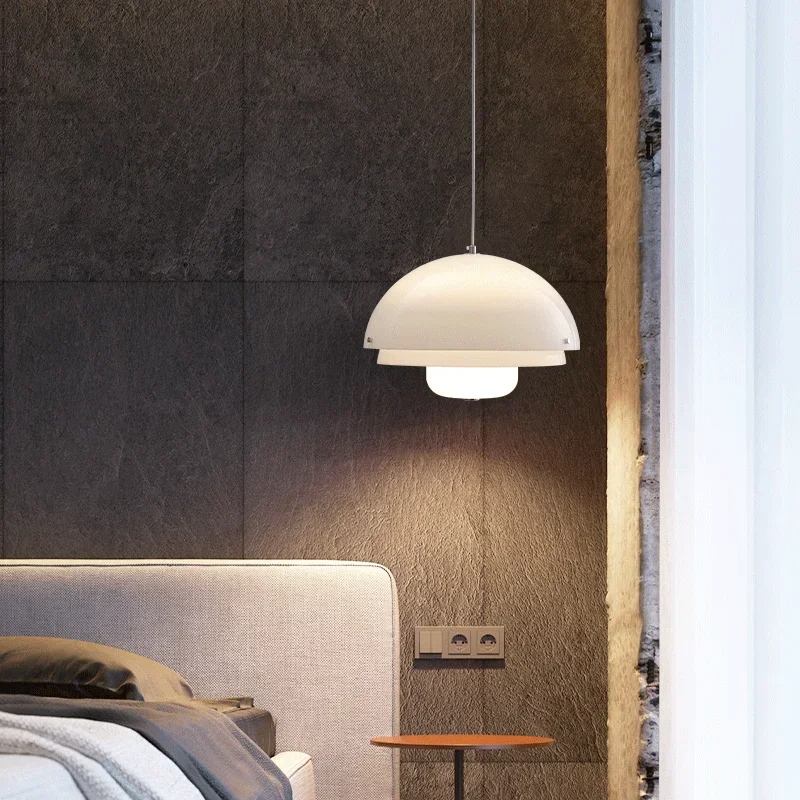 Suspension nordique forme champignon contemporaine