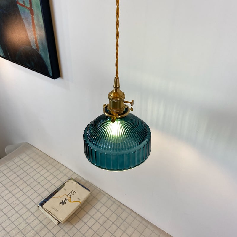 Suspension LED en verre au charme intemporel