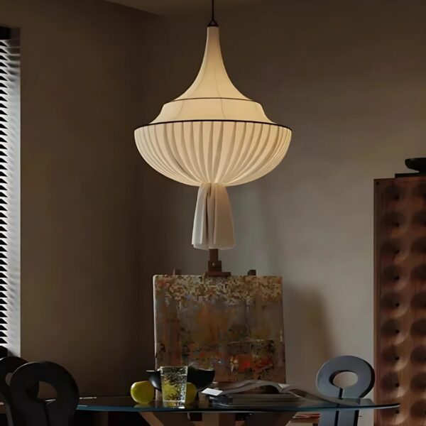 Suspension Lumineuse en Tissu d'Inspiration Orientale