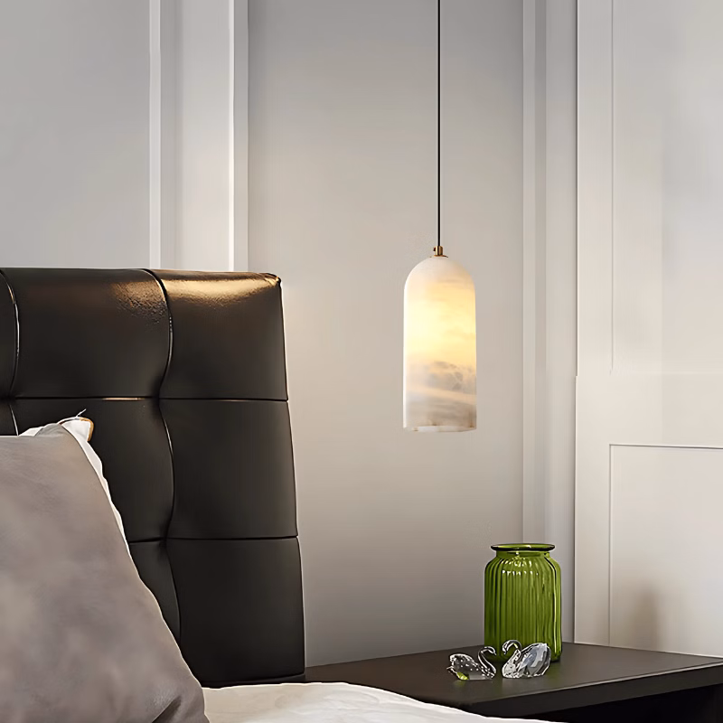 Suspension LED en marbre d'Espagne inspiration nordique
