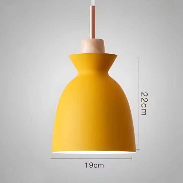 Suspension luminaire design nordique bois et couleur