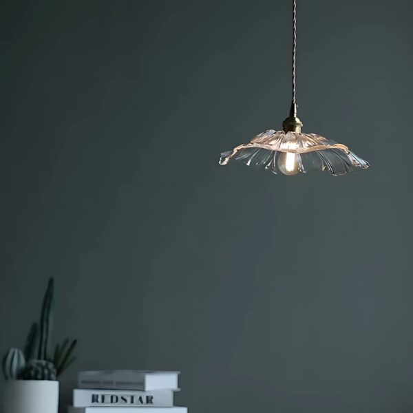Suspension Florale en Verre Artisanal